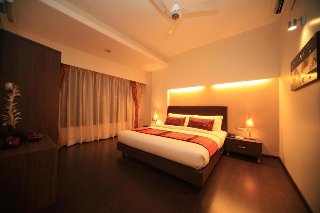 Centurion Inn Poona Kamer foto