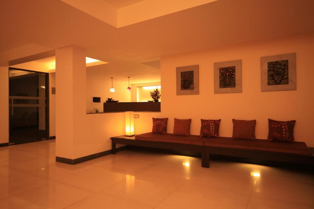 Centurion Inn Poona Buitenkant foto